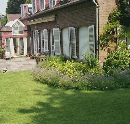 Le Jardin D'alix Bed & Breakfast